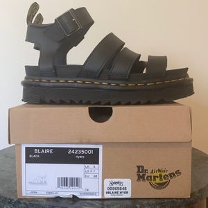 Blaire Doc Marten Sandals sz 7